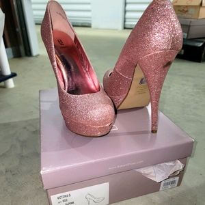 Victoria Glitter Pink 8.5
